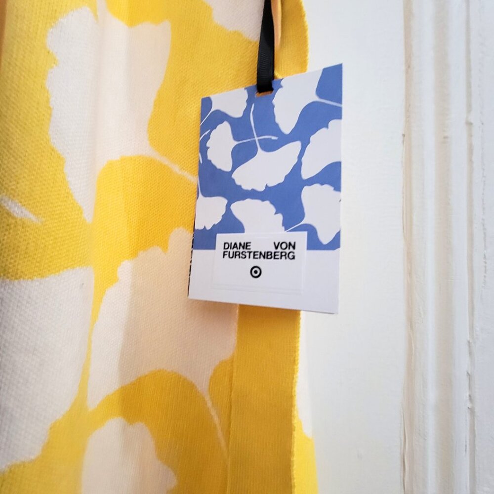 DVF Yellow Dress Halter Tie Neck Ginkgo Yellow Sweaterknit Midi Dress - NWT - Picture 3 of 7